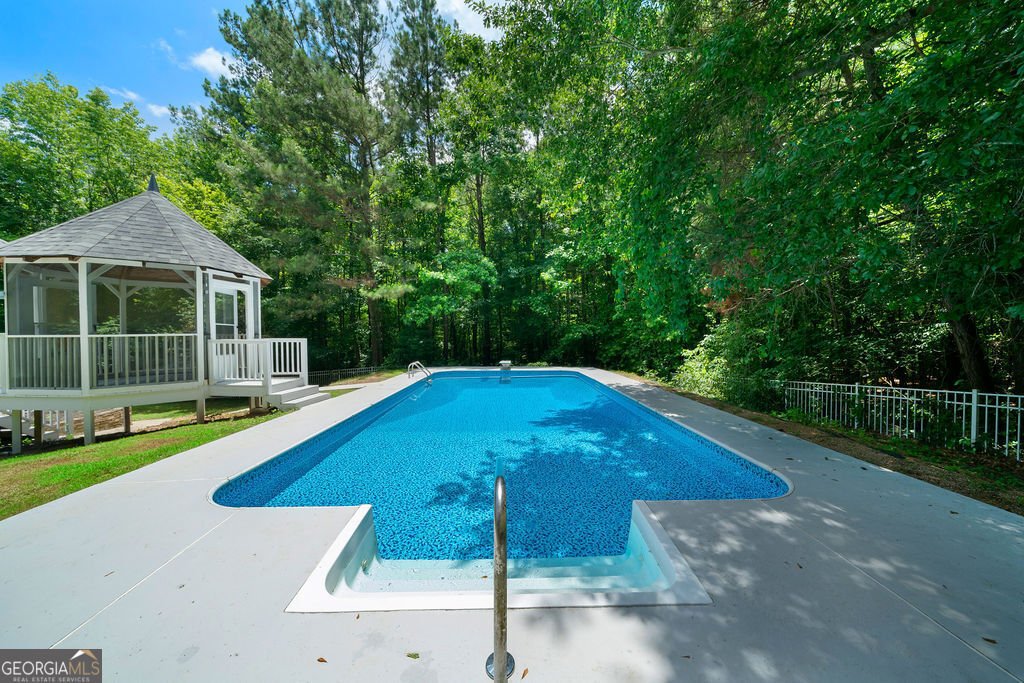 1460 Bakers Bridge Road Douglasville - 54