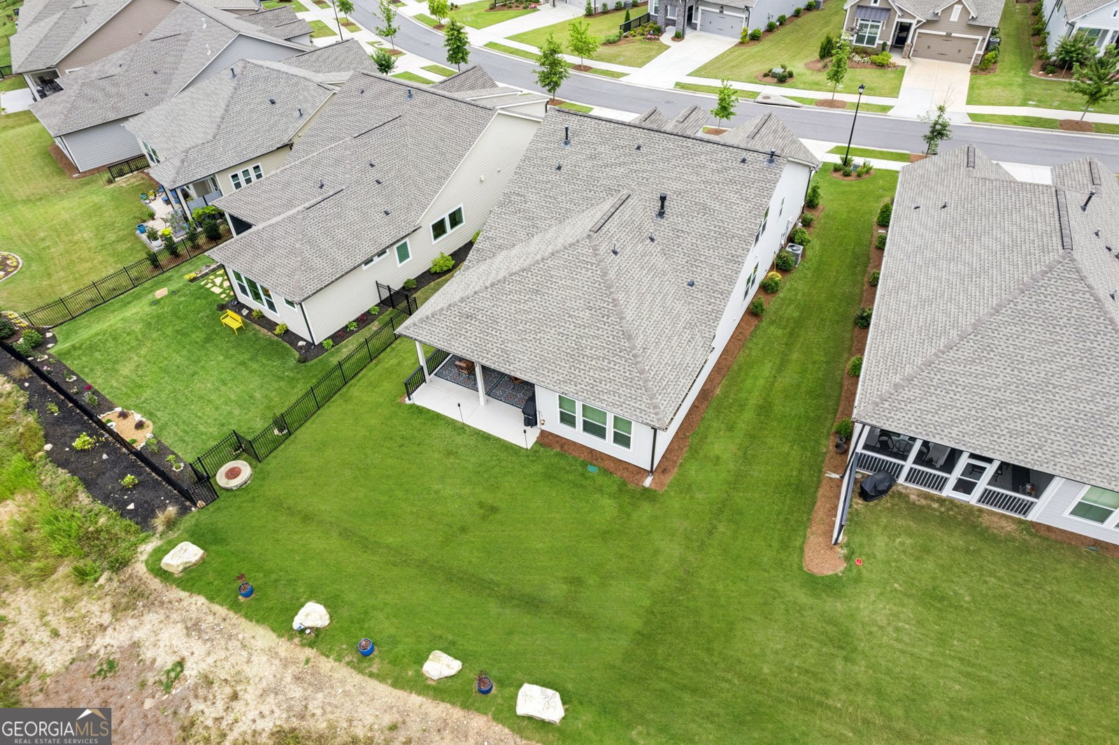 6937 River Rock Drive Flowery Branch - 37