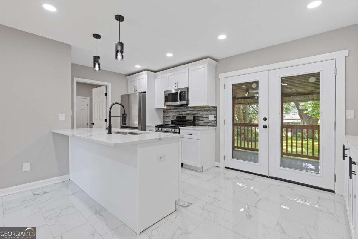 4345 Sasanqua Court Tucker - 7