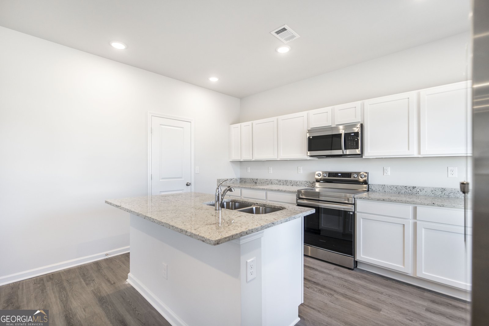 109 Monroe Court Byron - 10