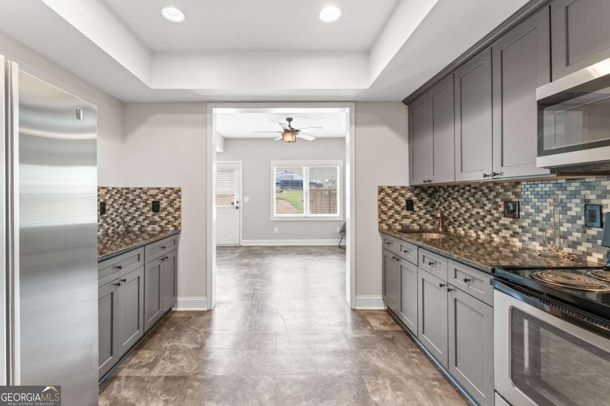412 Mill Stream Way Woodstock - 28