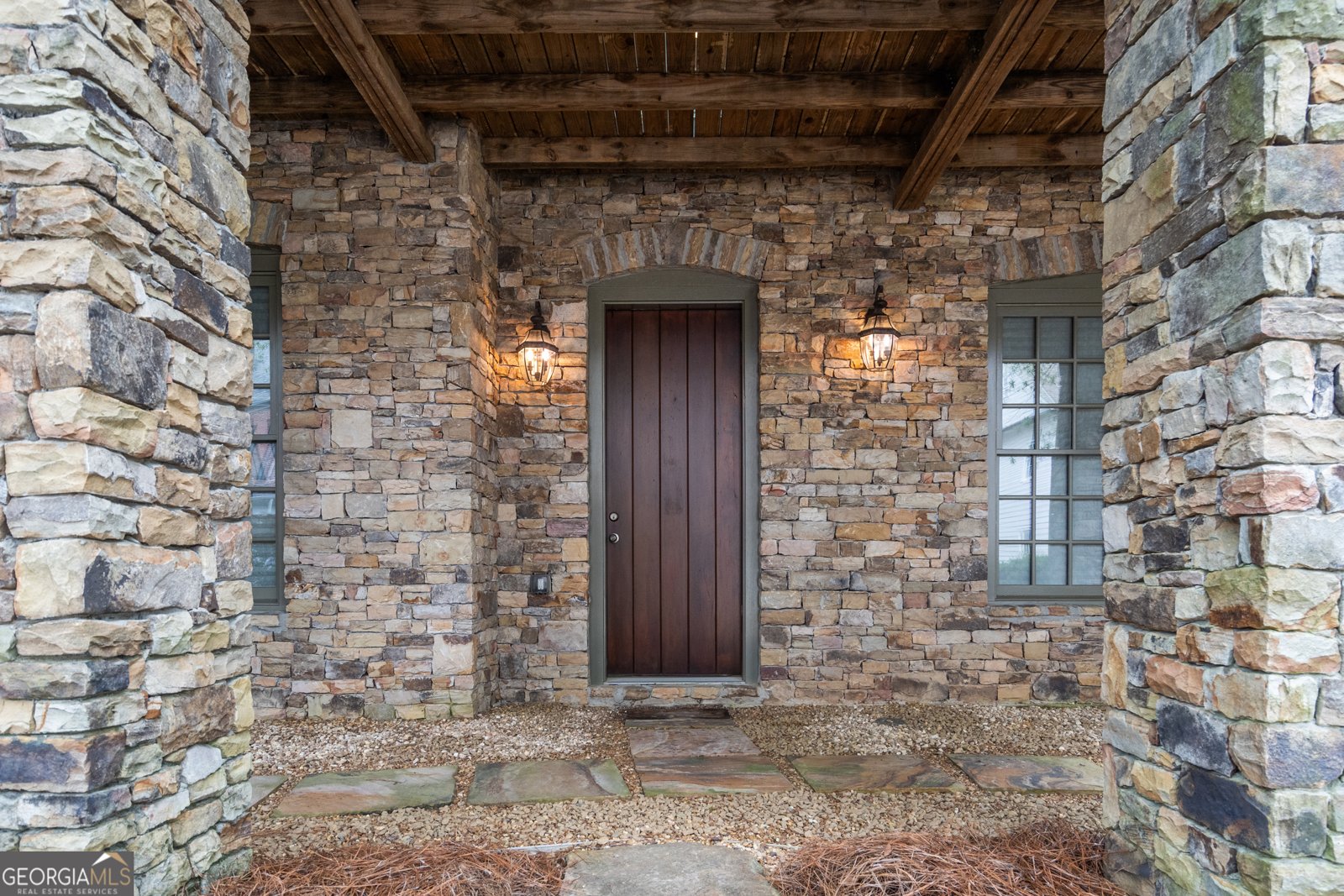 3075 Woodvale Court Johns Creek - 2
