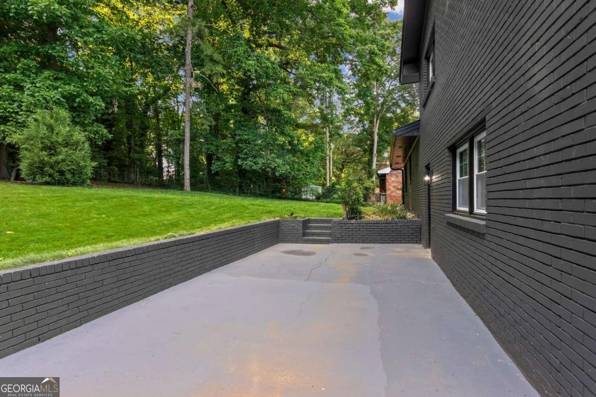 1239 Teakwood Trail Stone Mountain - 33