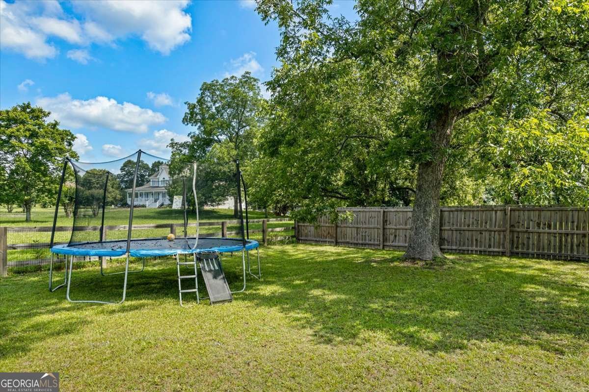 700 Larry Lane Winder - 34