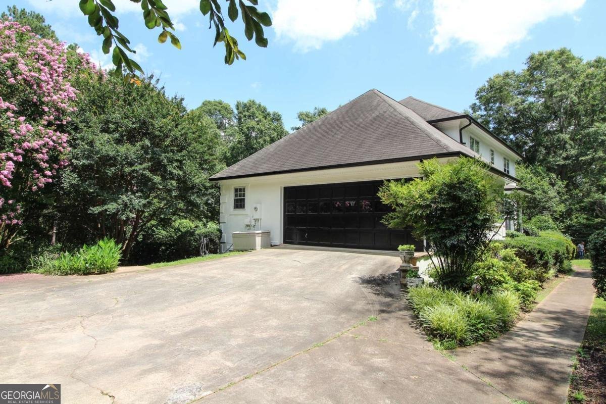1061 Broadlands Drive Watkinsville - 57