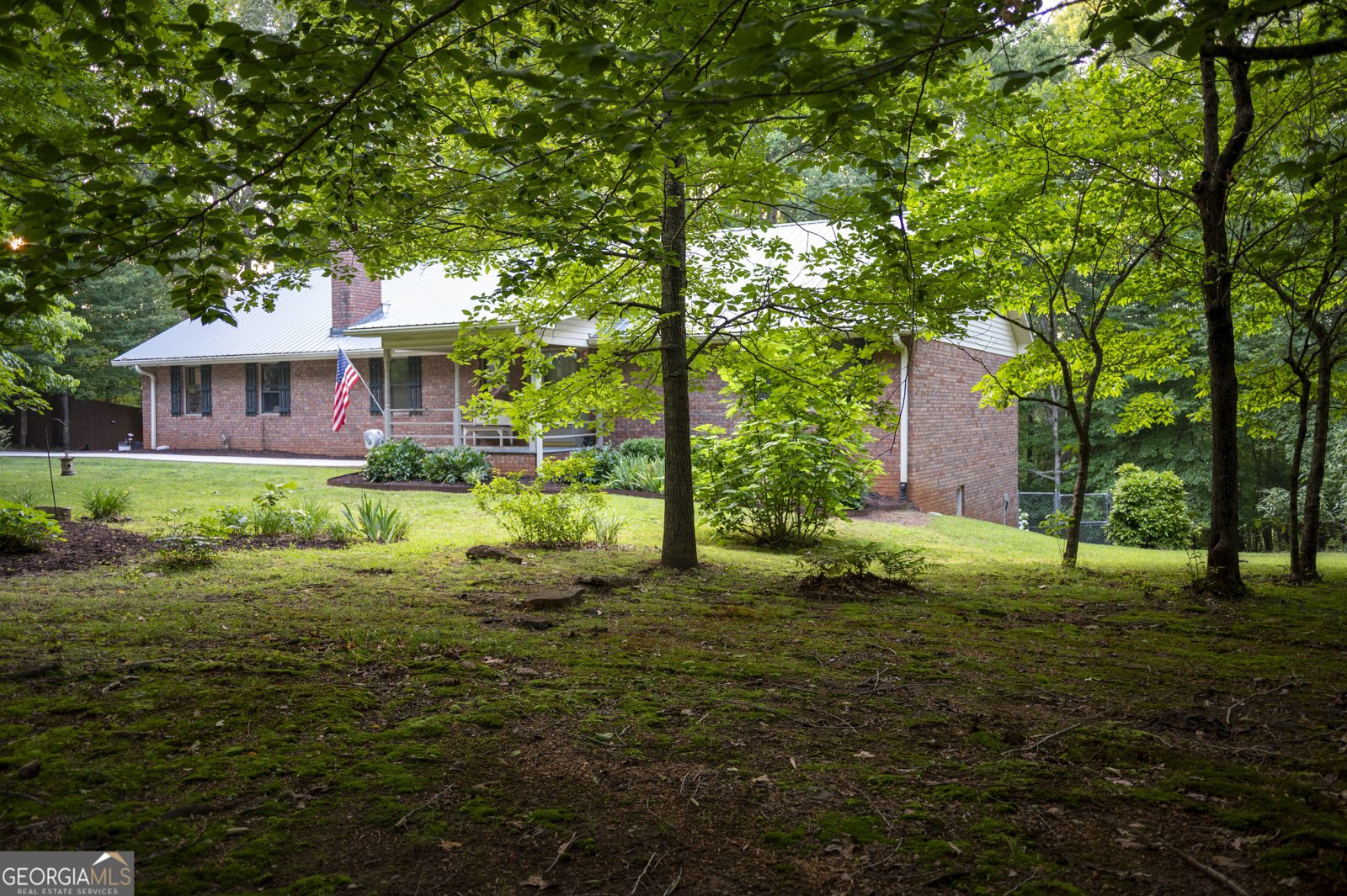 323 McCartan Trail Clarkesville - 1