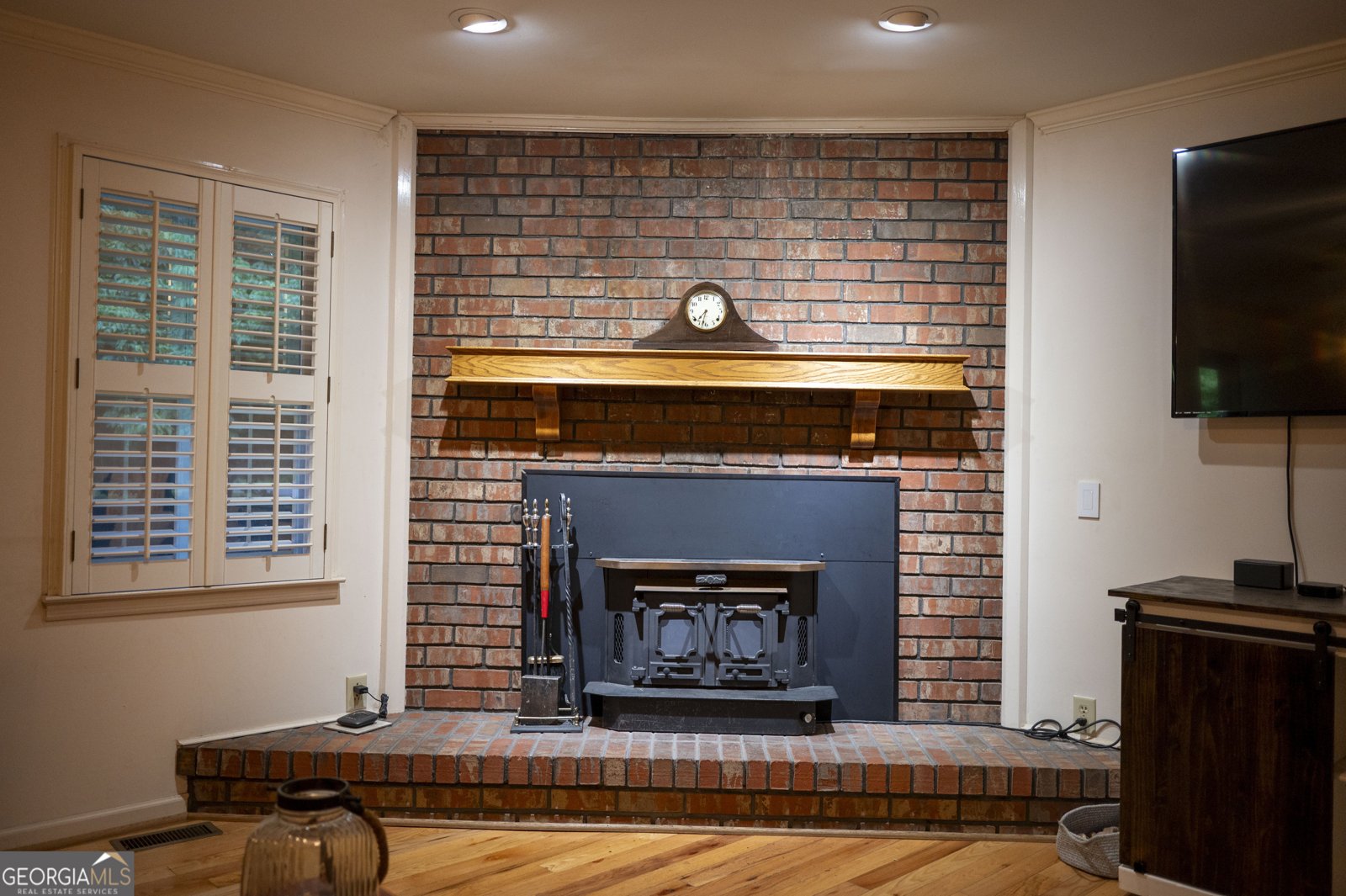 323 McCartan Trail Clarkesville - 11