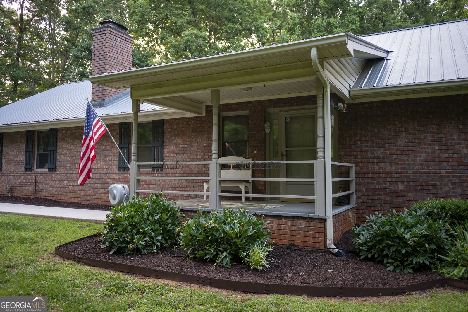 323 McCartan Trail Clarkesville - 2