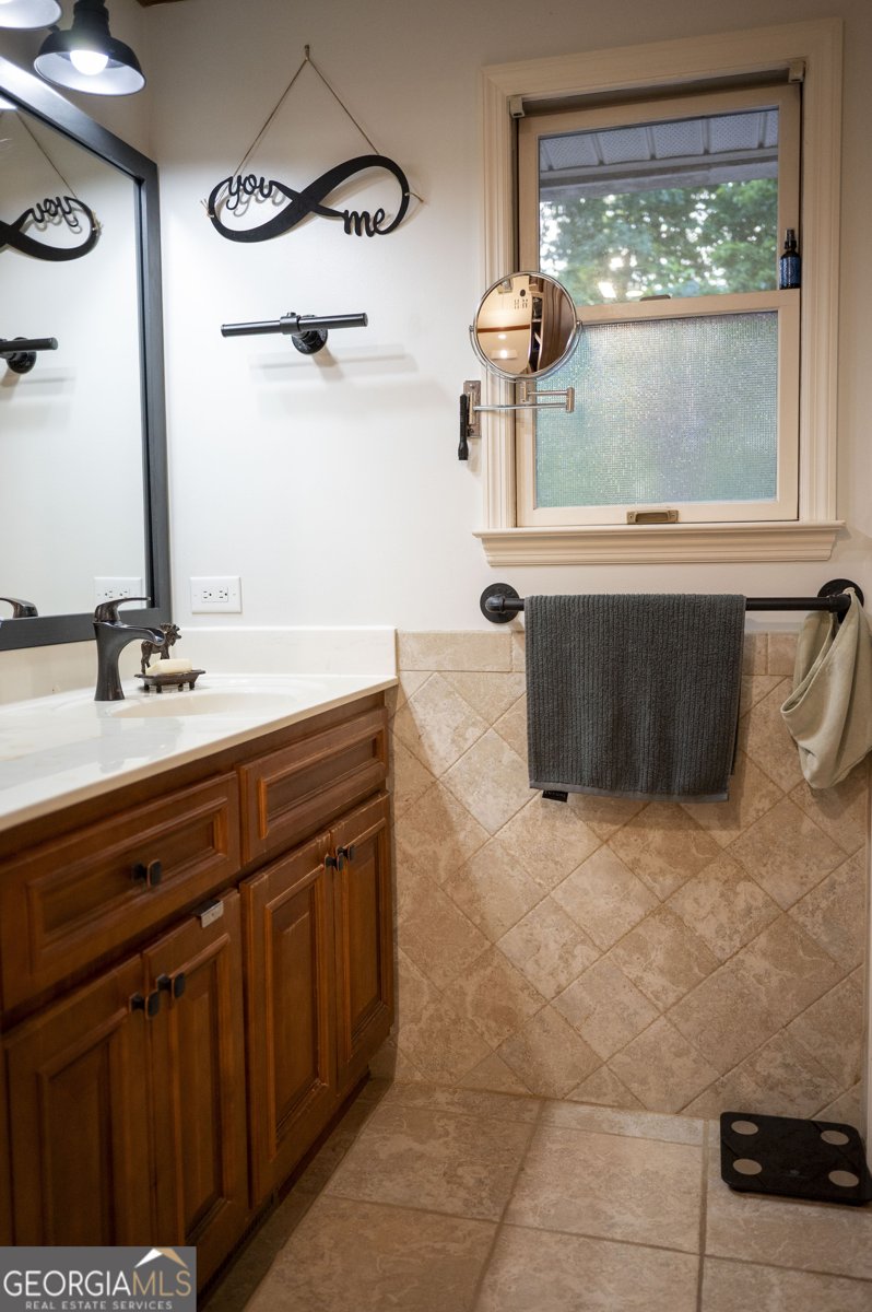 323 McCartan Trail Clarkesville - 36