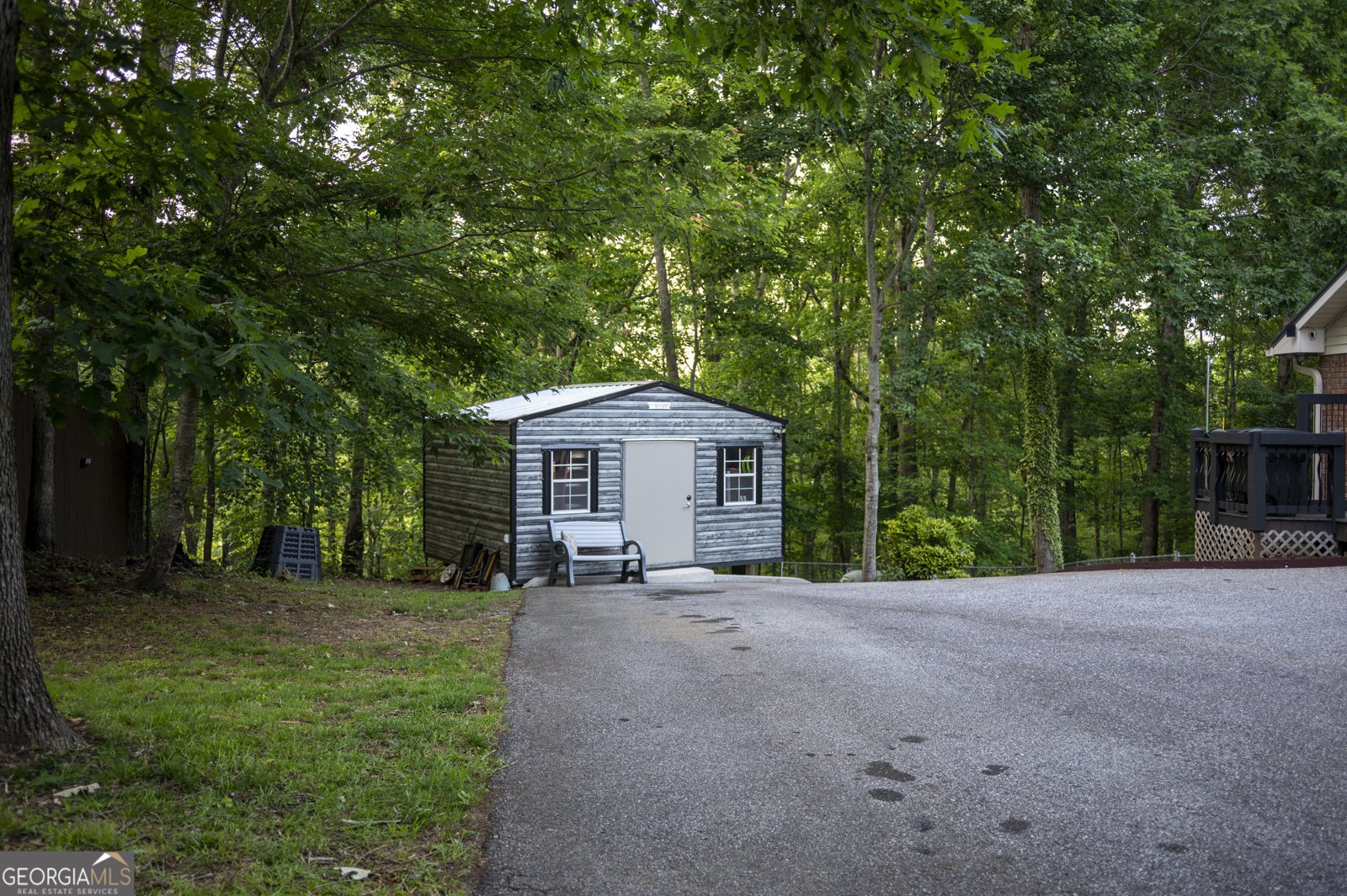 323 McCartan Trail Clarkesville - 65