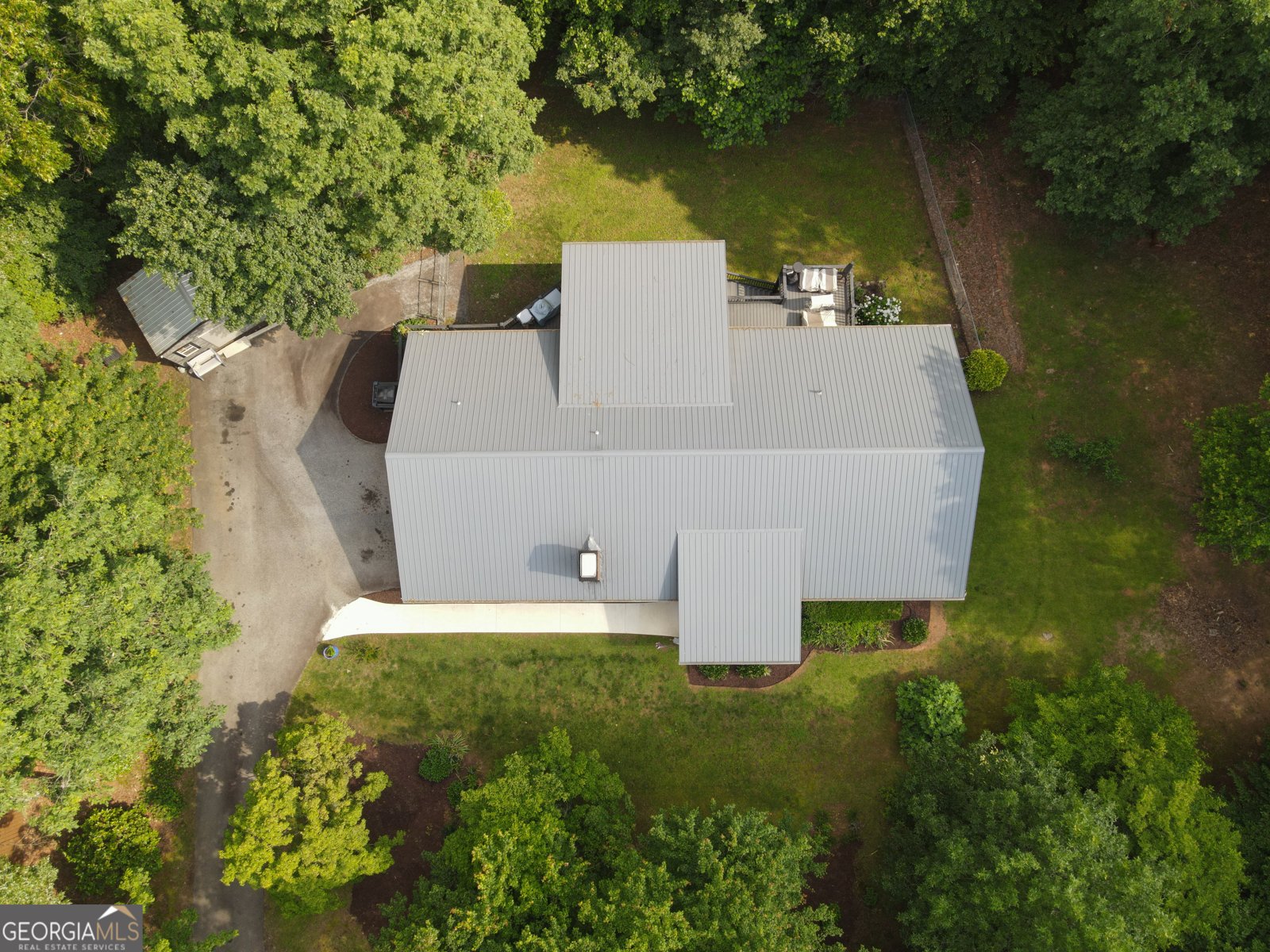 323 McCartan Trail Clarkesville - 67