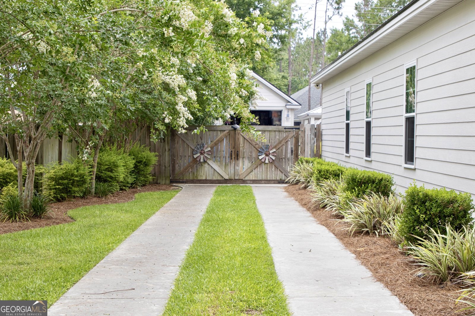 4940 Diamond Drive Lake Park - 16