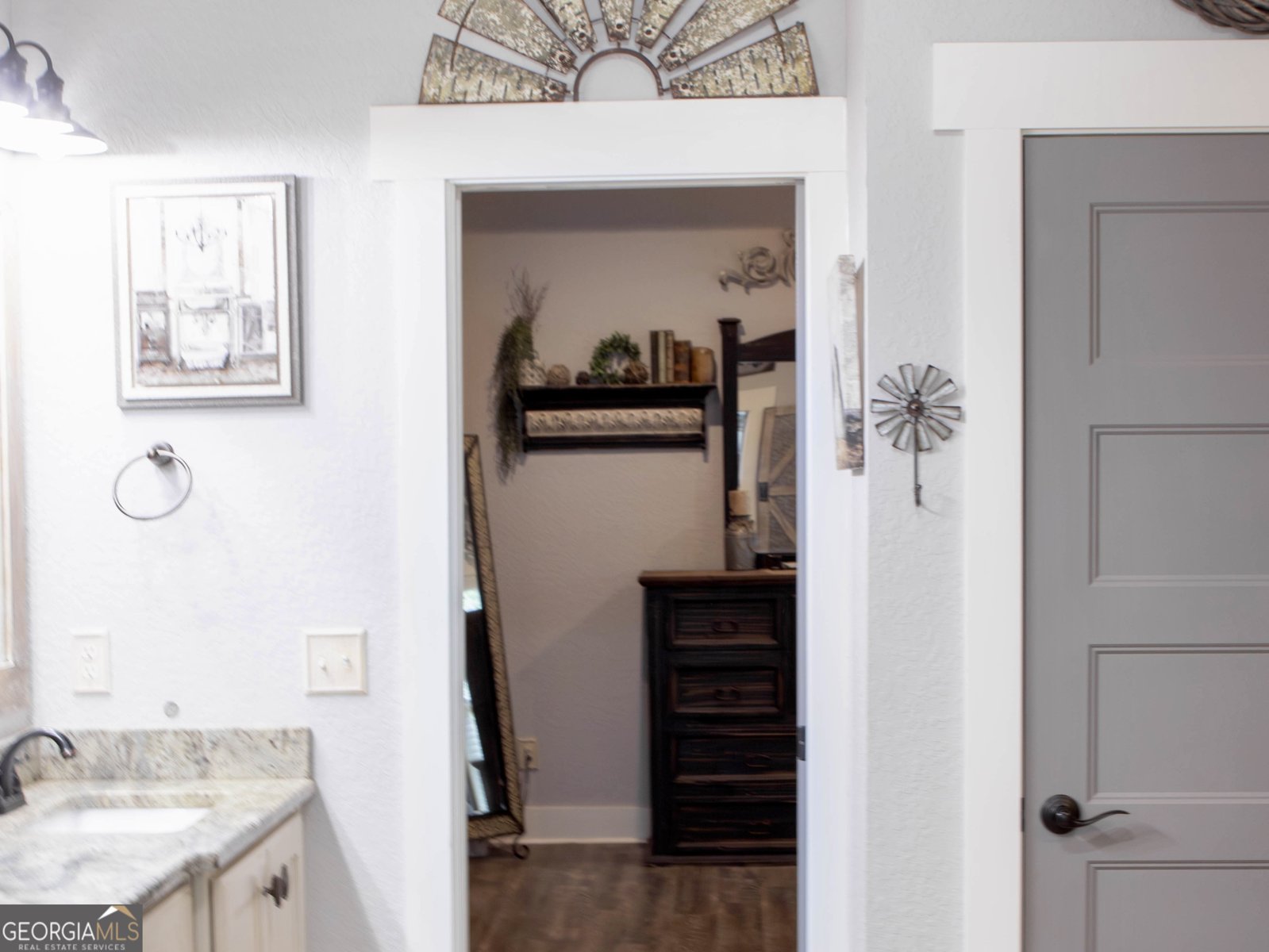 4940 Diamond Drive Lake Park - 77