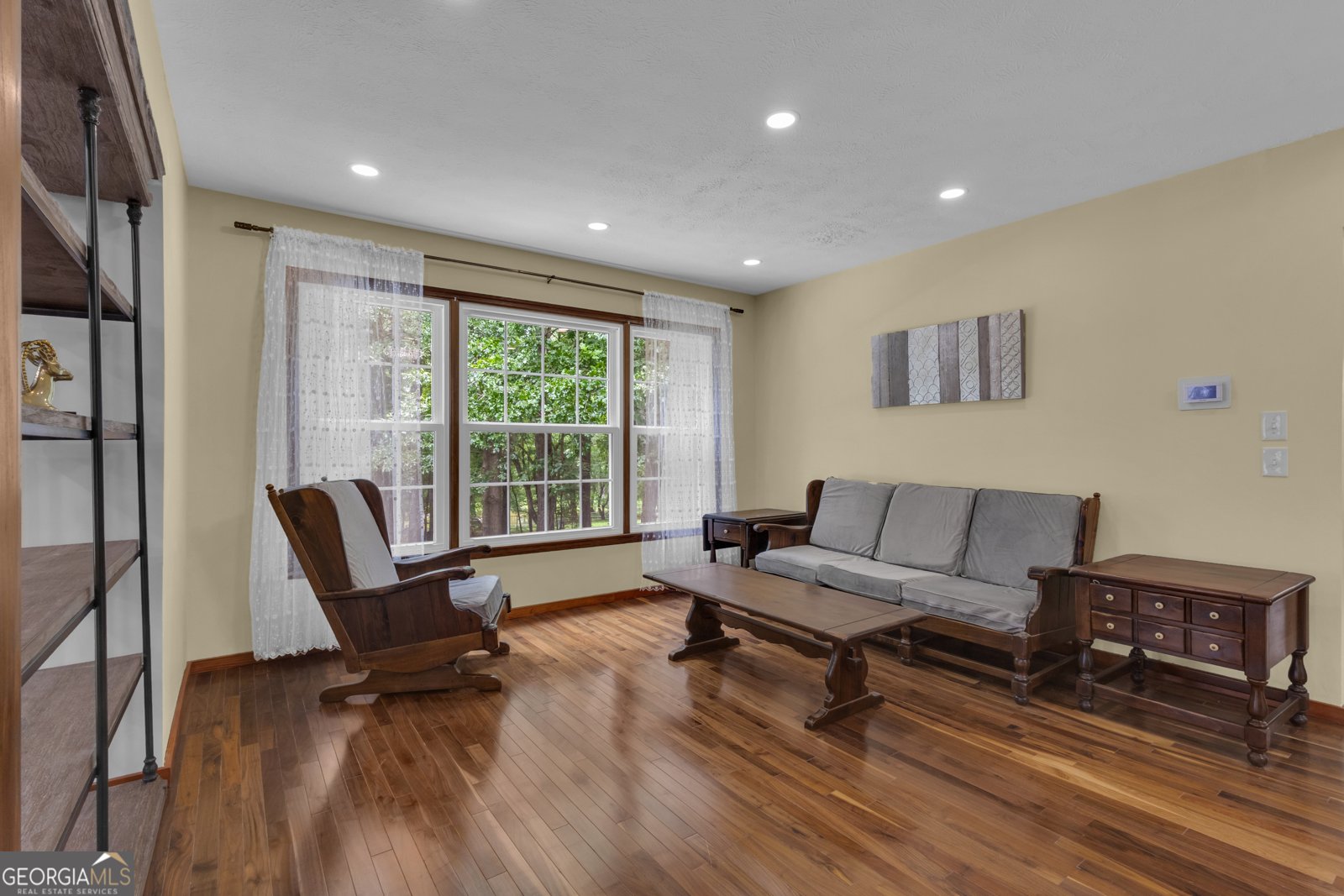 190 Willow Lake Lane Sharpsburg - 19