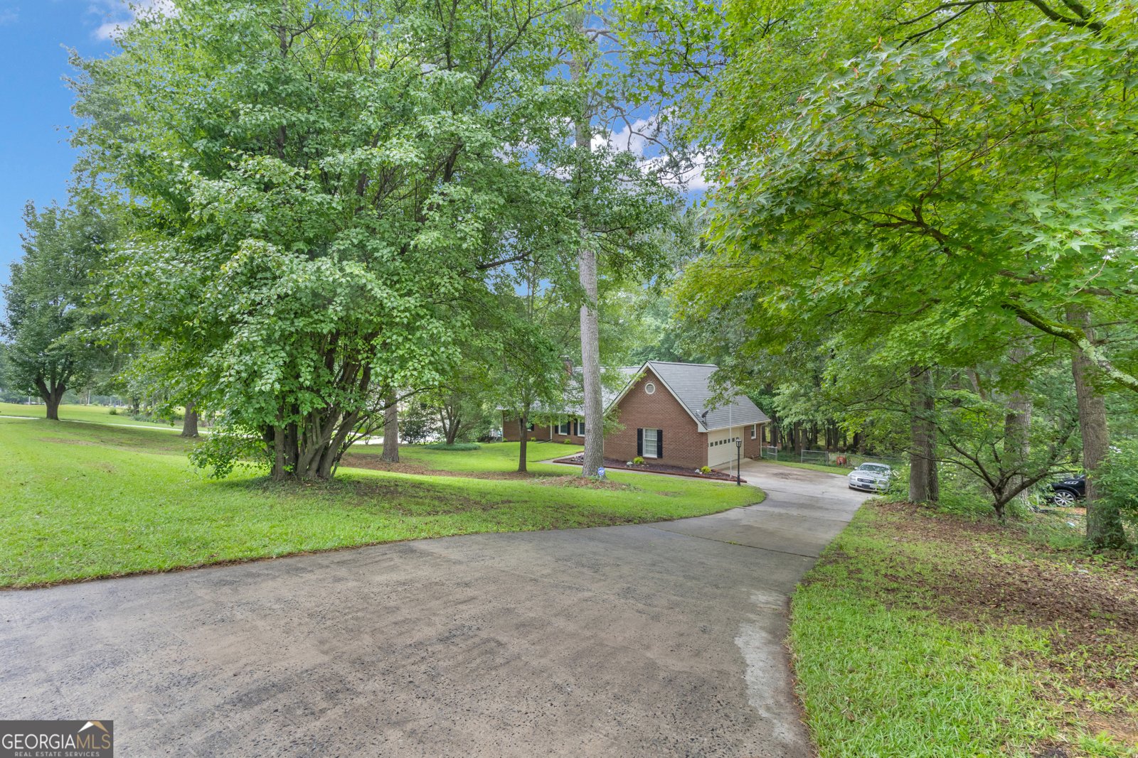 190 Willow Lake Lane Sharpsburg - 3