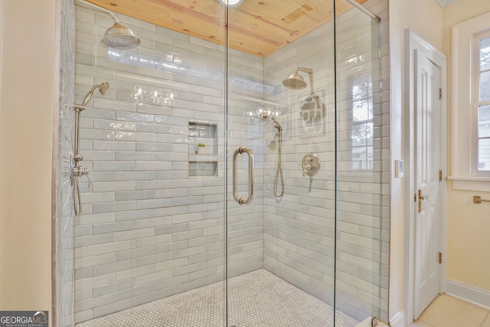 2056 Hosea L Williams Drive Atlanta - 30