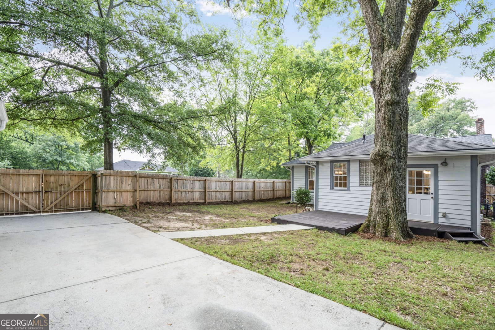 2056 Hosea L Williams Drive Atlanta - 39