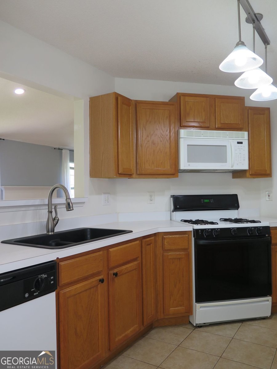 4517 BAKER GROVE Road Acworth - 9