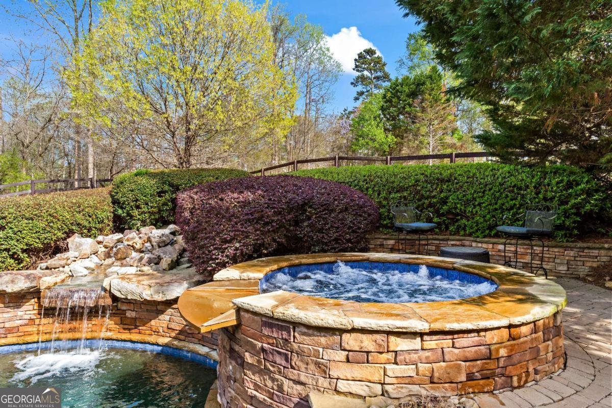 410 Hickory Fairway Court Woodstock - 56