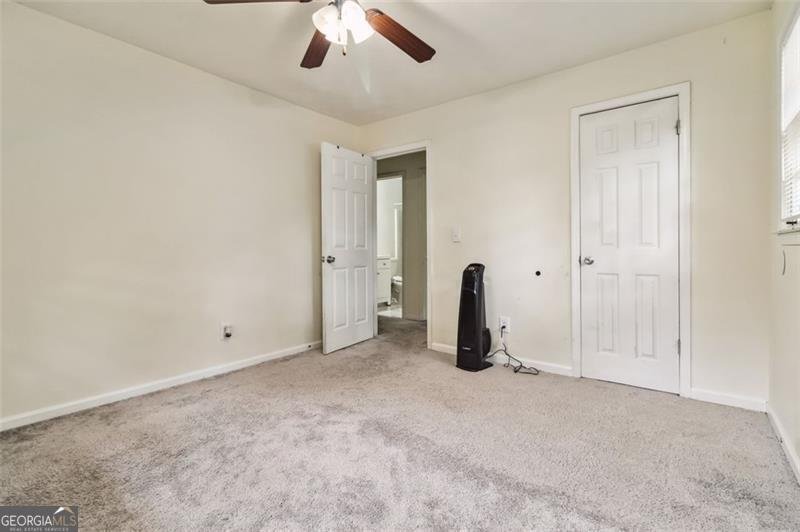 574 HORSESHOE Circle Lilburn - 13