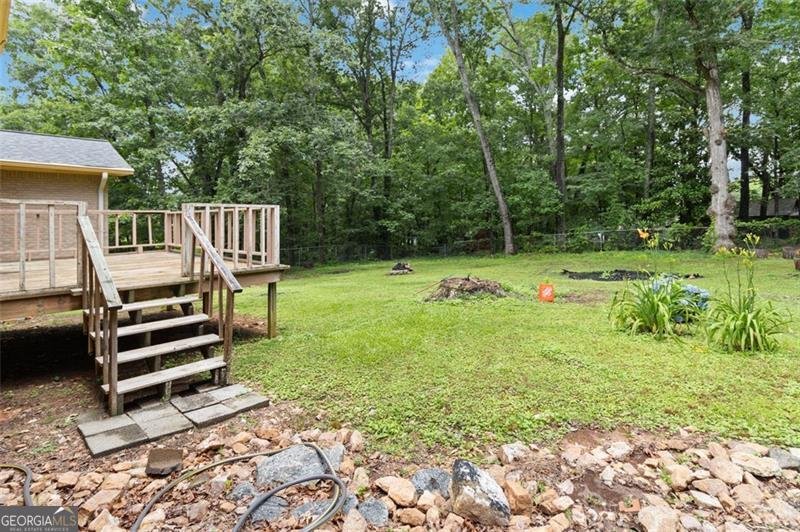 574 HORSESHOE Circle Lilburn - 25