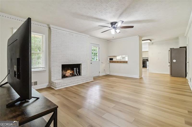 574 HORSESHOE Circle Lilburn - 8