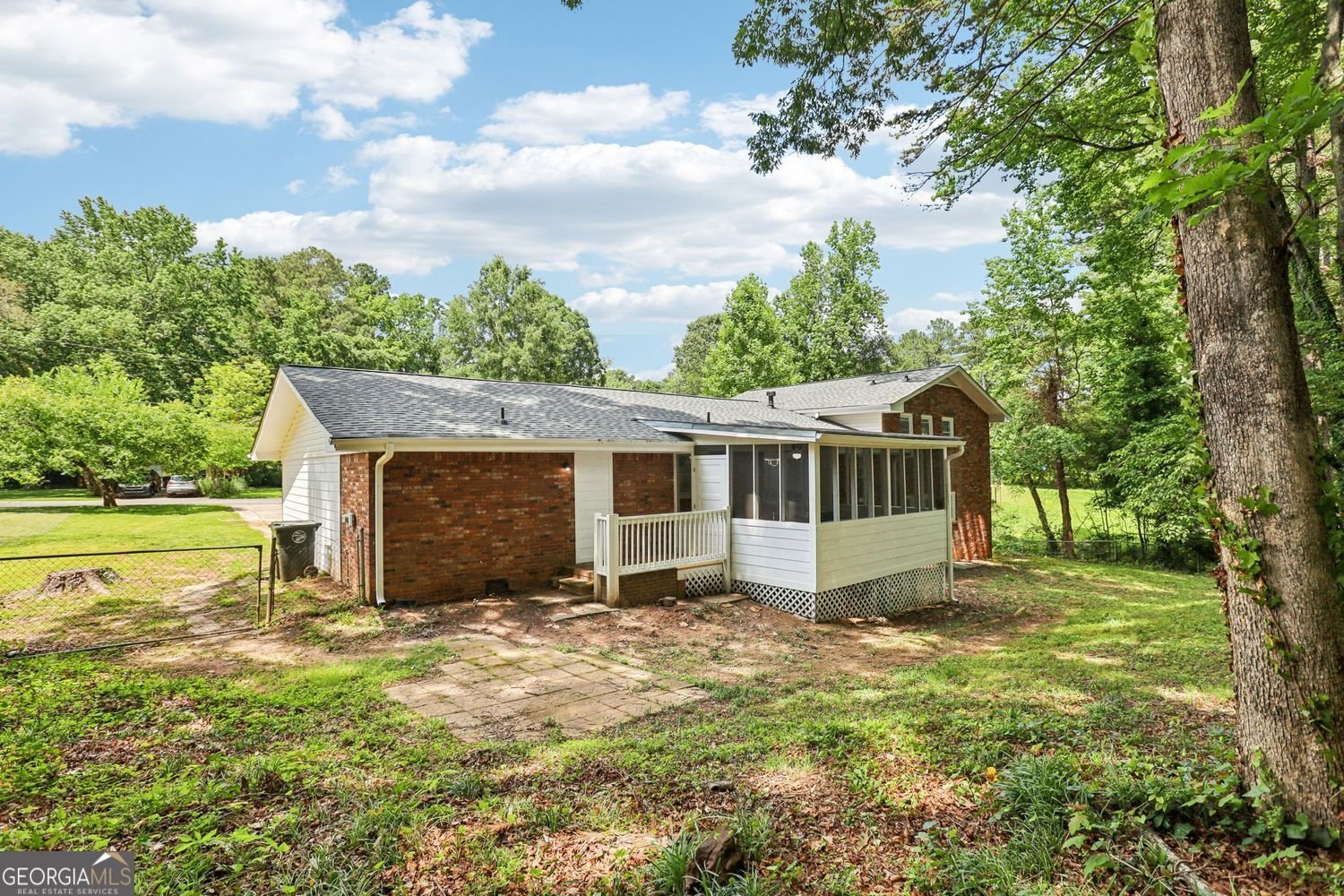 6000 Malibu Drive Drive Morrow - 48
