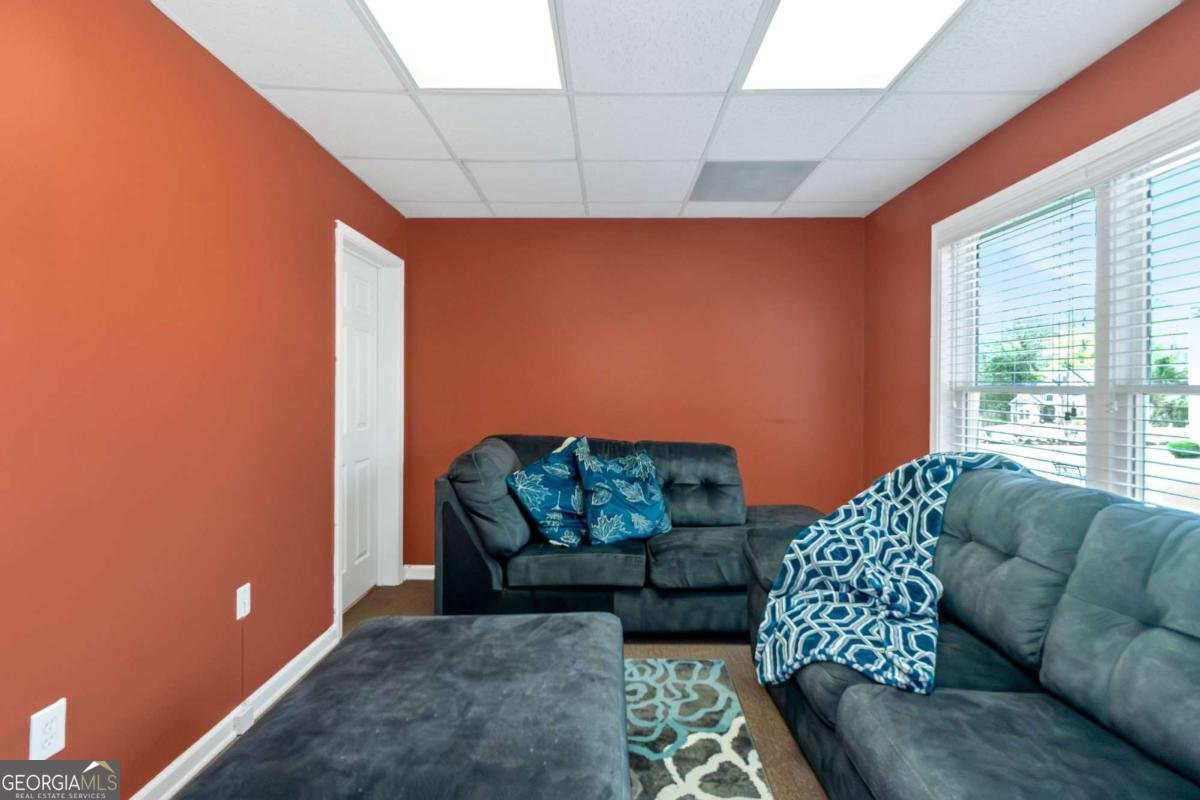 5810 Old Mill Trace Lithonia - 54