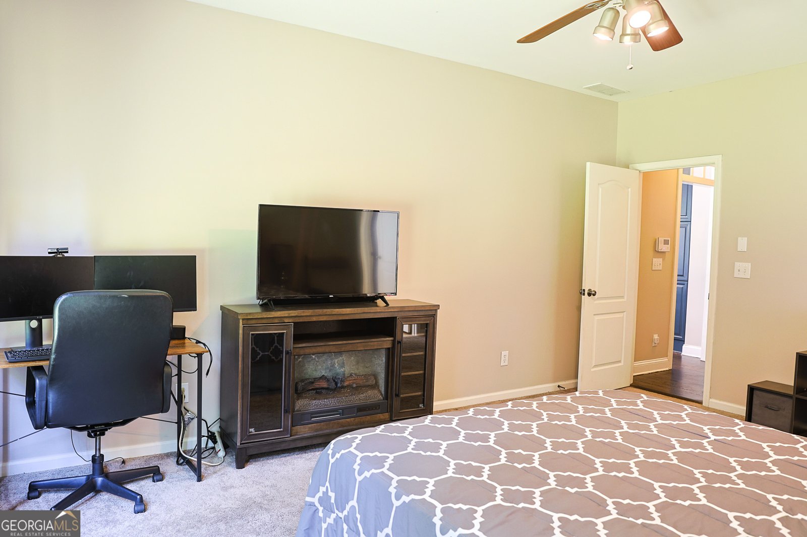 330 Bay Grove Road Loganville - 43