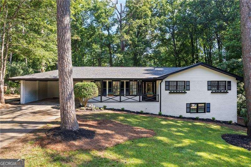 1582 Pine Circle Austell - 1