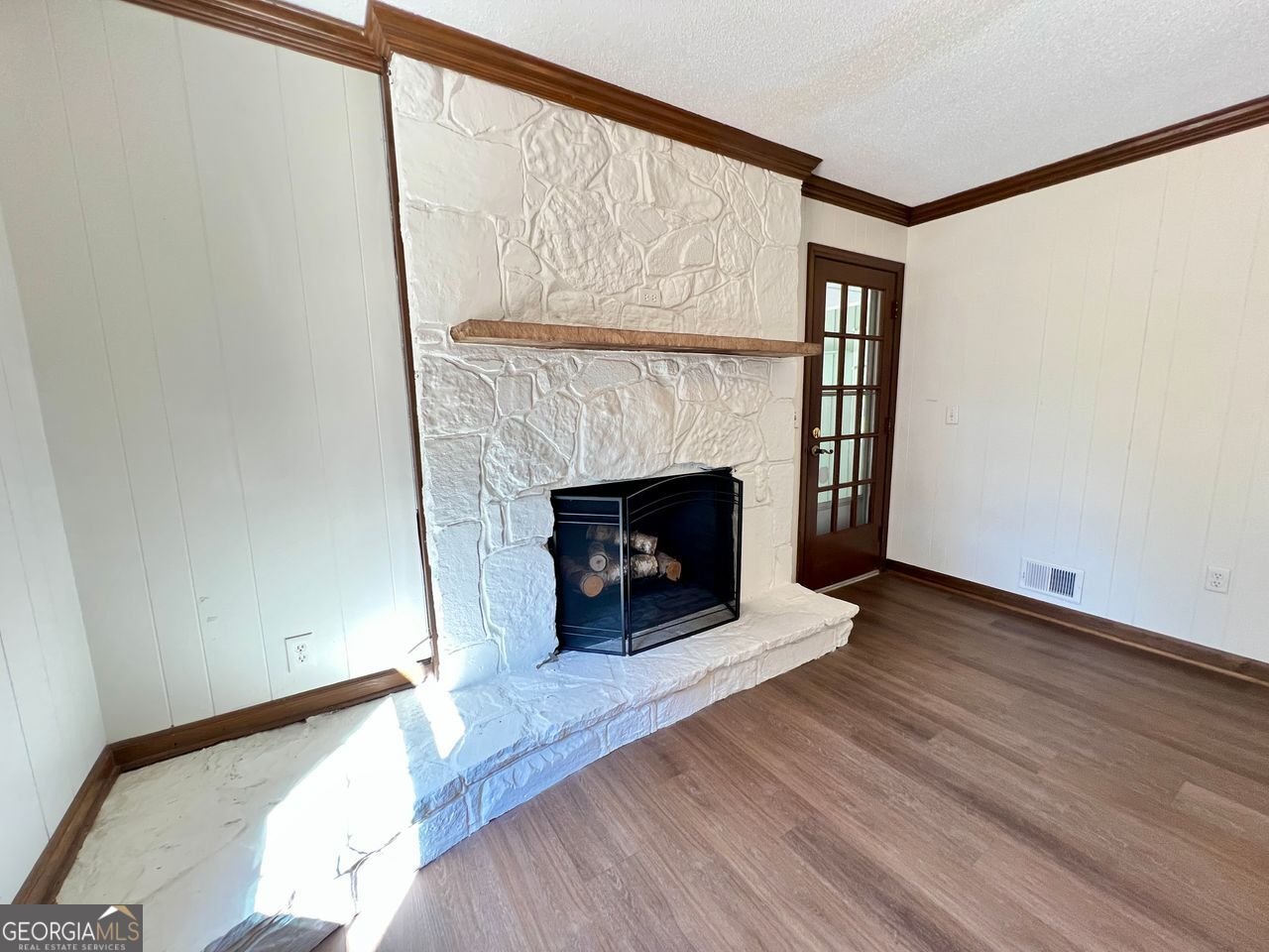 138 PONDEROSA Drive Dallas - 14