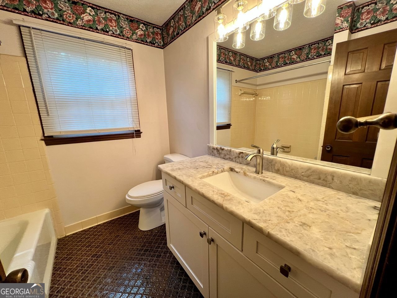 138 PONDEROSA Drive Dallas - 24