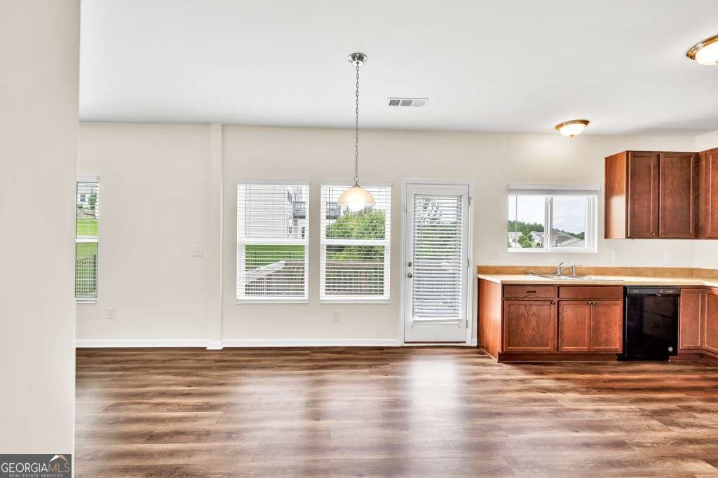 1530 Avalon Creek Road Sugar Hill - 13