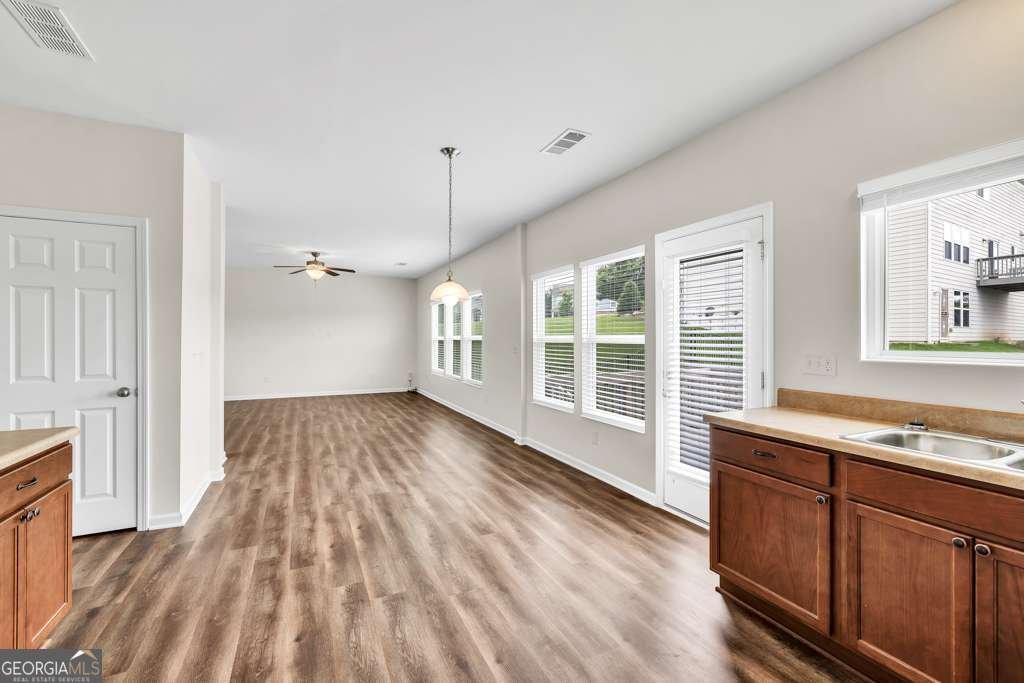 1530 Avalon Creek Road Sugar Hill - 16