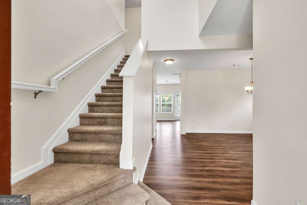 1530 Avalon Creek Road Sugar Hill - 8