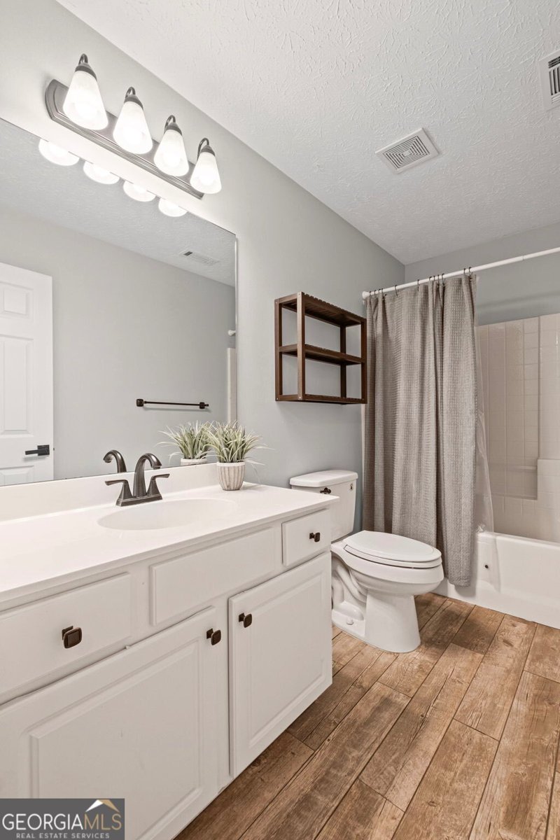125 Sable Pointe Drive Milton - 13