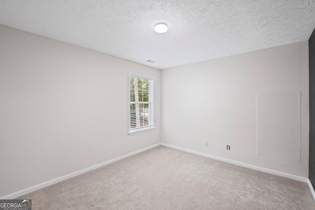 125 Sable Pointe Drive Milton - 16