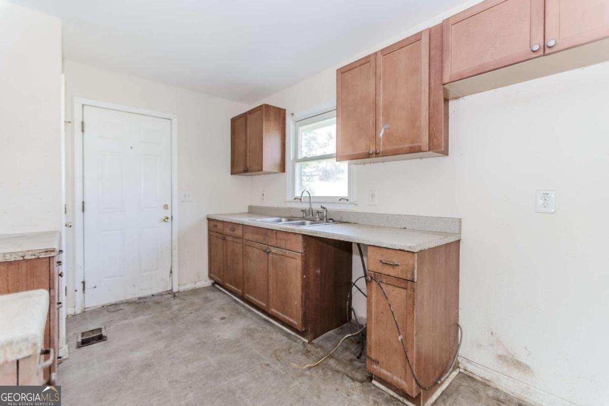 1167 Sanders Drive Morrow - 10