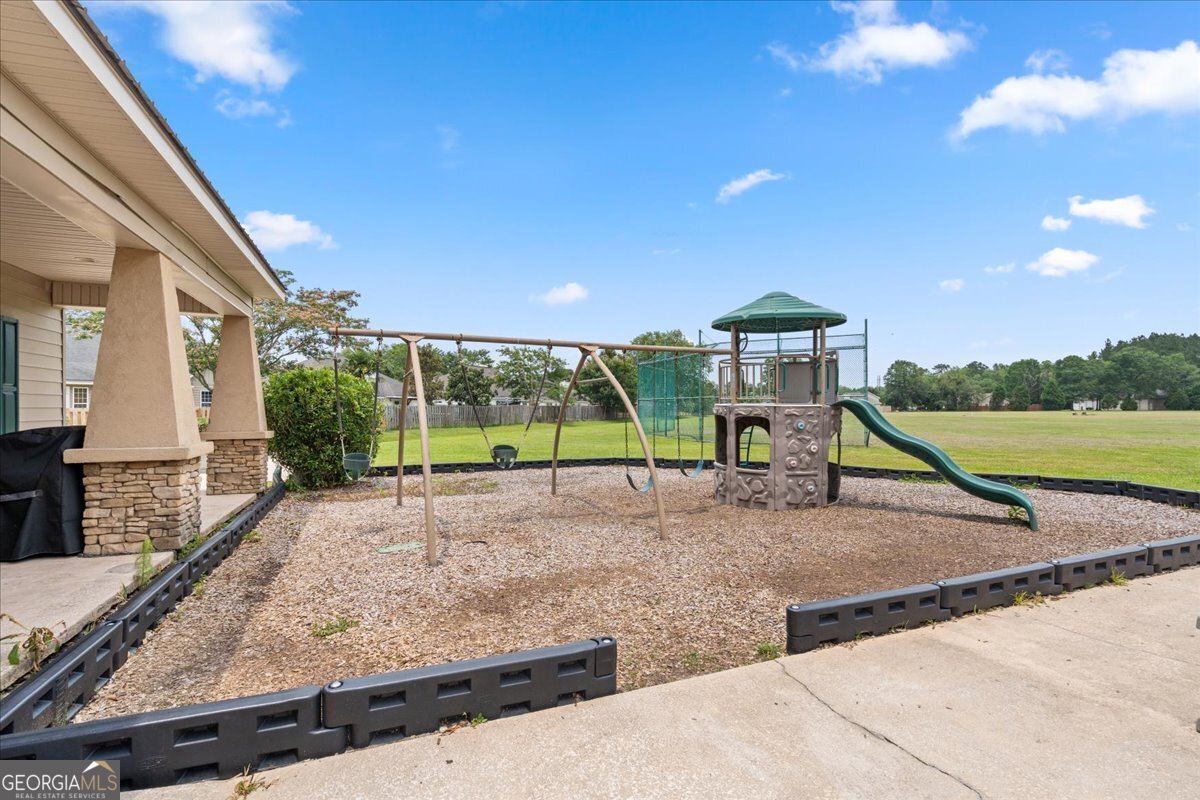 210 Pebblestone Drive Bloomingdale - 27