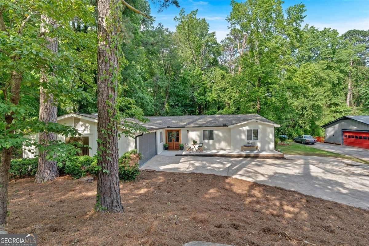 4492 Riverwood Circle Decatur - 1
