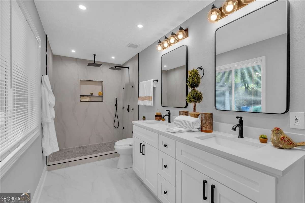 4492 Riverwood Circle Decatur - 29