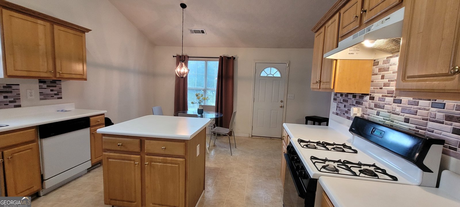 2703 Hillvale Cove Drive Lithonia - 24