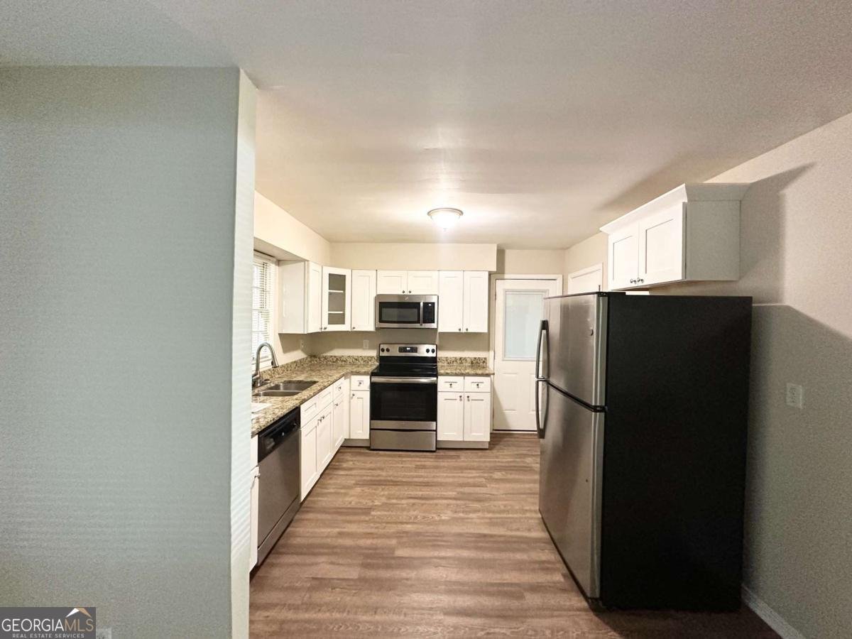570 Kenridge Circle Stone Mountain - 5