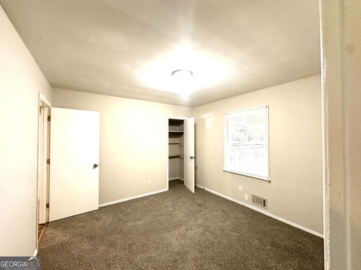 570 Kenridge Circle Stone Mountain - 9
