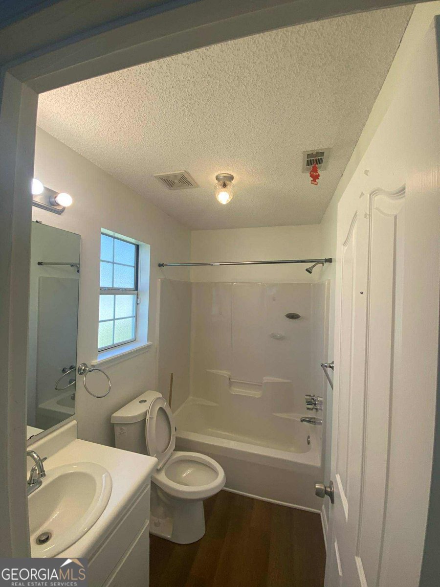 300 Brookfield Road Valdosta - 11