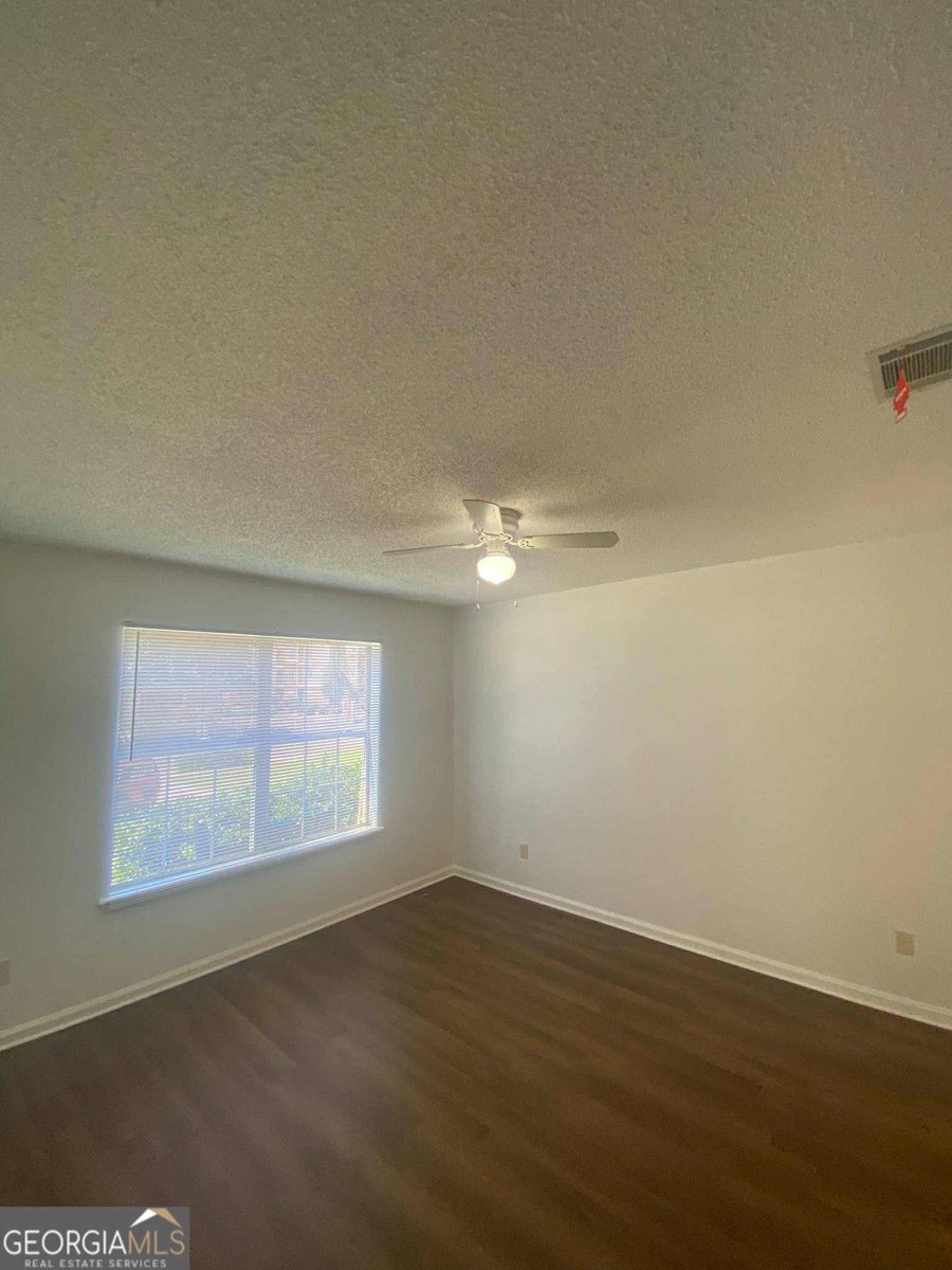 300 Brookfield Road Valdosta - 19