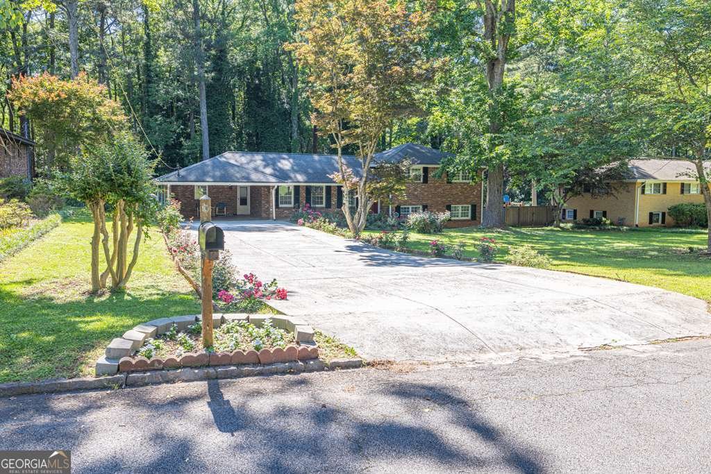 2648 Oswood Drive Tucker - 2