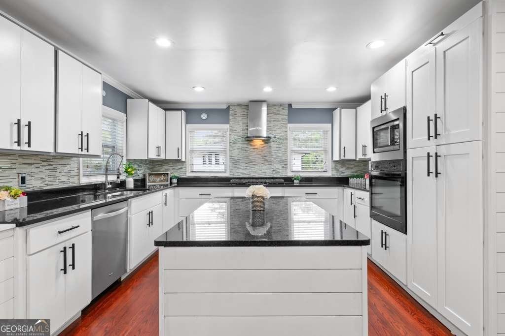 1647 Grandeus Lane Stone Mountain - 1