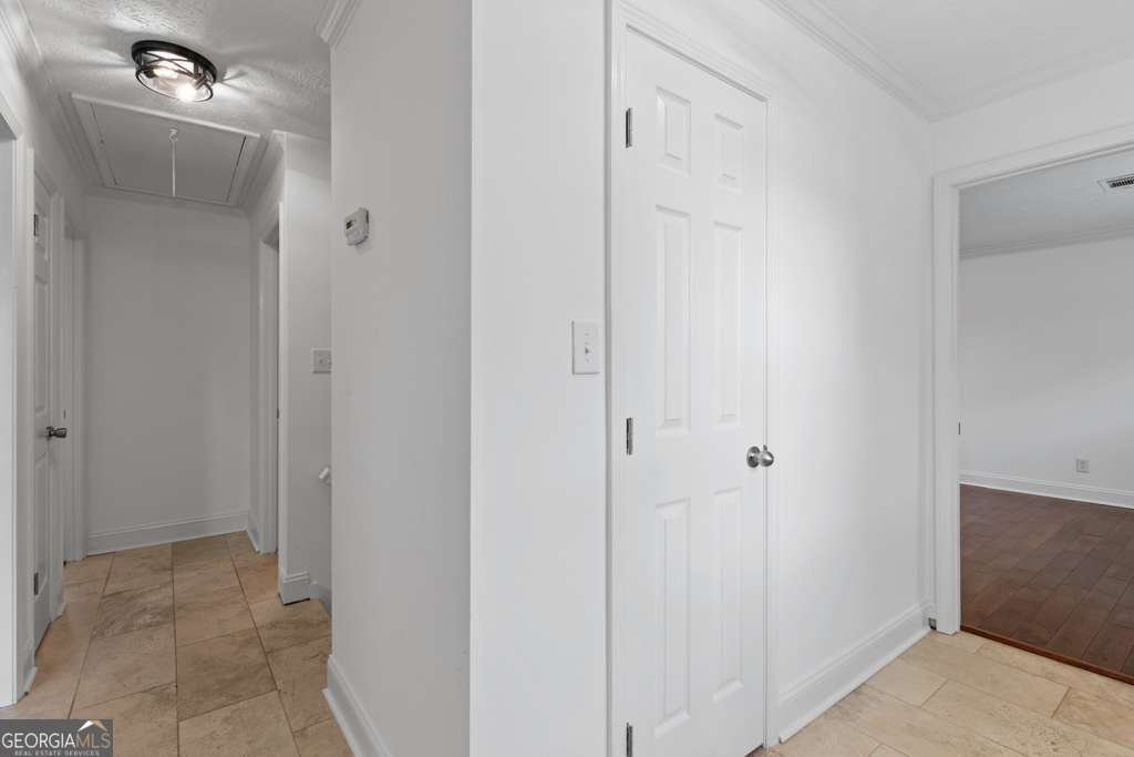 1647 Grandeus Lane Stone Mountain - 24