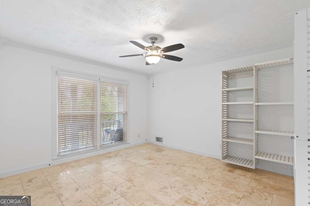 1647 Grandeus Lane Stone Mountain - 28